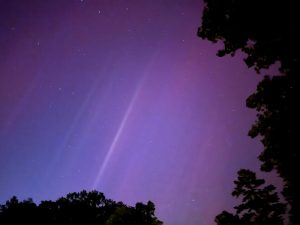 Northern Lights Could Illuminate U.S. Skies, Including Florida, This June: 5 Key Details-3